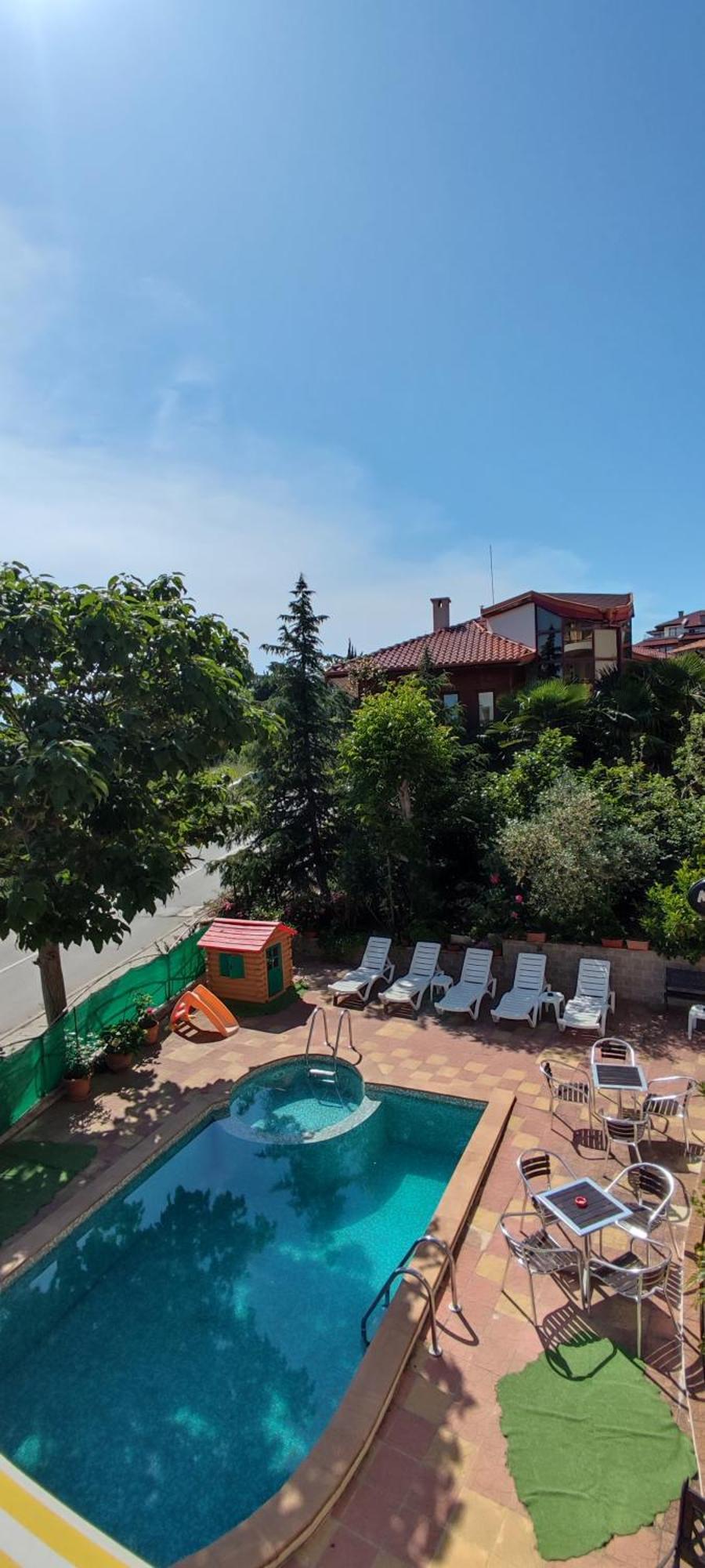 צרבו Family Hotel Mimosa מראה חיצוני תמונה